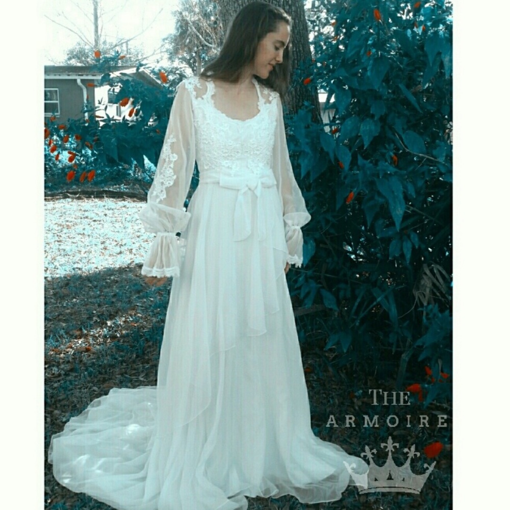 Vintage Alfred Angelo Wedding gown